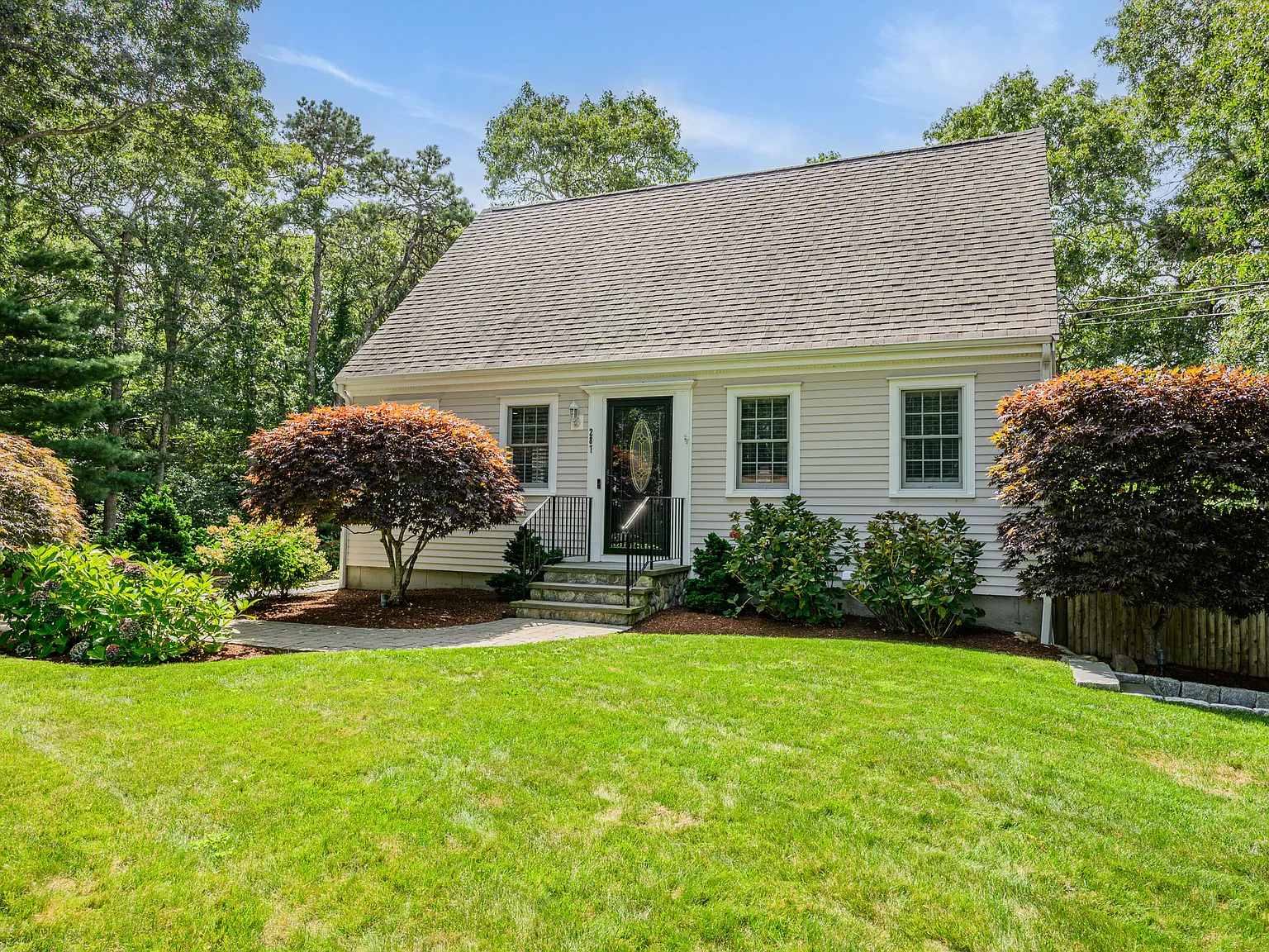 3 bed, 1652 sqft, $5,000 — Photo 3