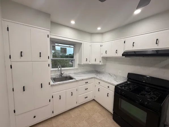 691 9th Street image 19 of 143