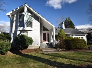 115 Aletha Rd, Needham, MA 02492