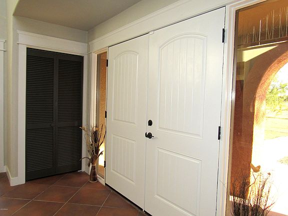 4th image of 1249 N Bradbury Dr