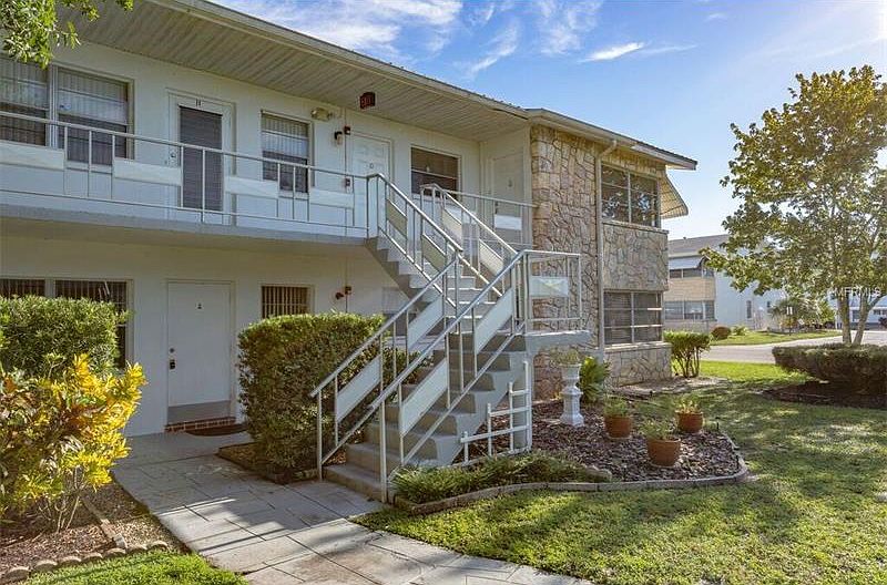 1st image of 5895 18th St N APT 10