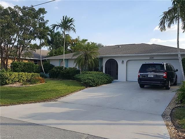1st image of 226 SW 37th Ter