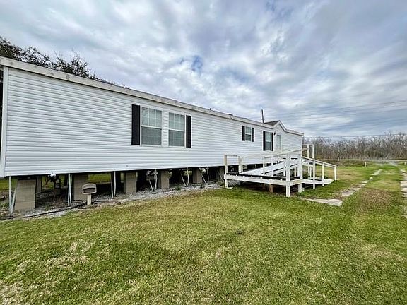 2nd image of 34536 Highway 11
