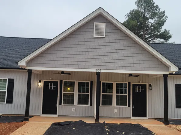 905 W Chestnut Street Ext #A, Stanley, NC 28164
