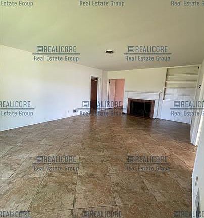 4th image of 8143 Calmada Ave #104