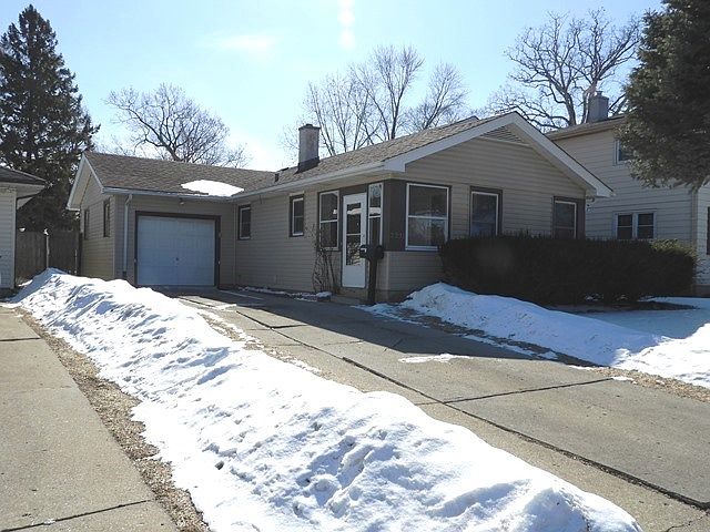 1st image of 2221 W Glen Flora Ave