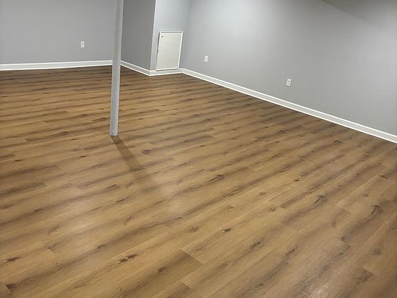 5th image of 1702 Rollins Pl