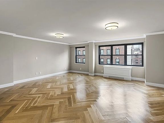2nd image of 160 E 88th St APT 15a