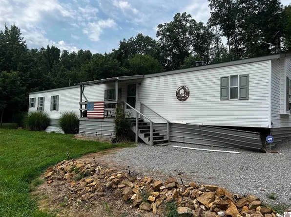 6861 Rockcastle Rd, Cadiz, KY 42211