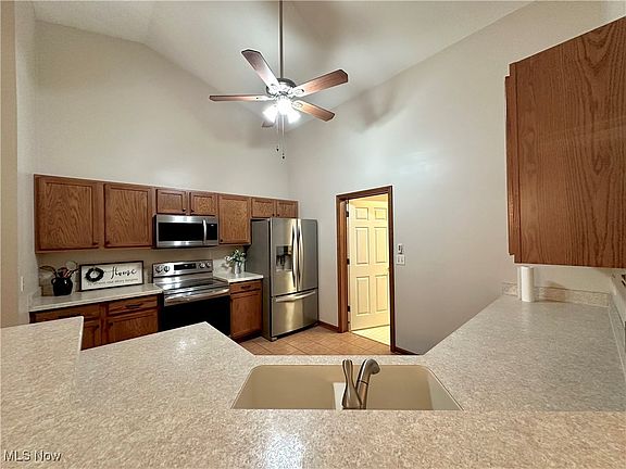 5th image of 4216 Fairbanks Ct