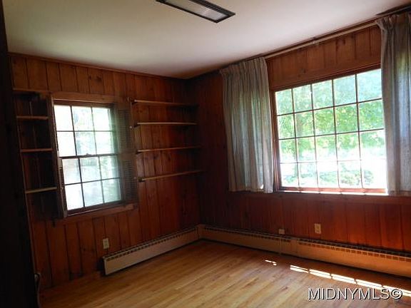 4th image of 143 Homewood Dr