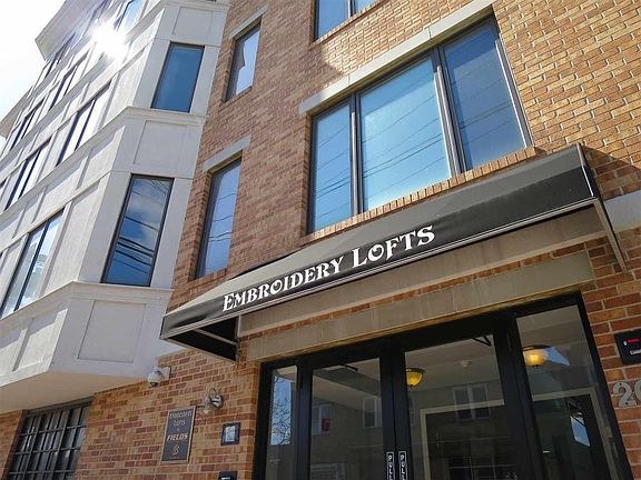 2nd image of 203 Hackensack Ave APT 4A