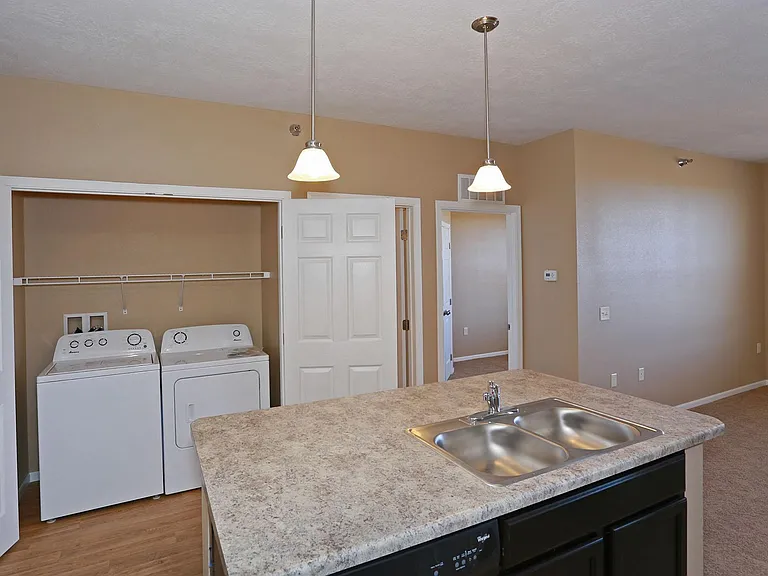 Chasing Willows Apartments — Photo 27