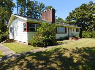 10 Beverly Hills Dr, Poplarville, MS 39470