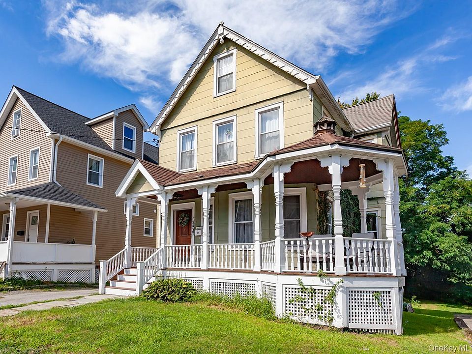 1st image of 524 Simpson Place