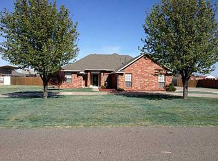 1816 Excaliber Dr, Tuttle, OK 73089