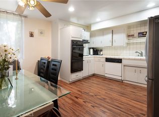 4610 Densmore Ave UNIT 10, Encino, CA 91436