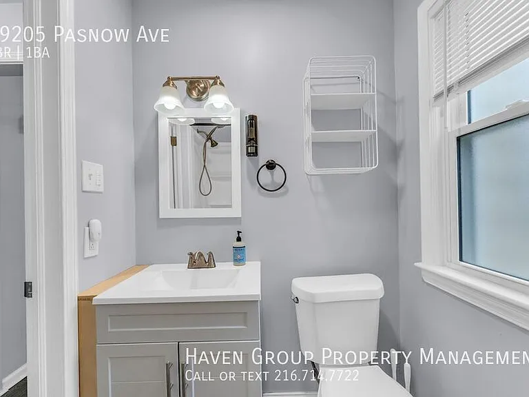 19205 Pasnow Ave — Photo 17