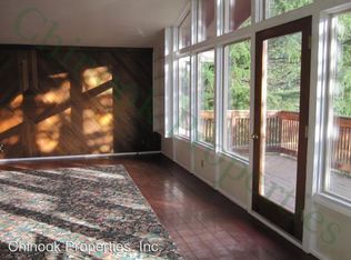 3780 Emerald St, Eugene, OR 97405