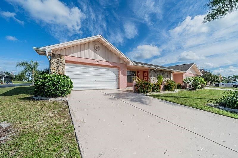 1st image of 336 Club Manor Dr
