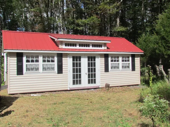 143 Vandermark Rd, Shickshinny, PA 18655