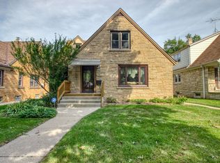 3038 S 38th St, Milwaukee, WI 53215