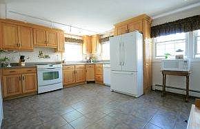 Newer kitchen, tiled floor