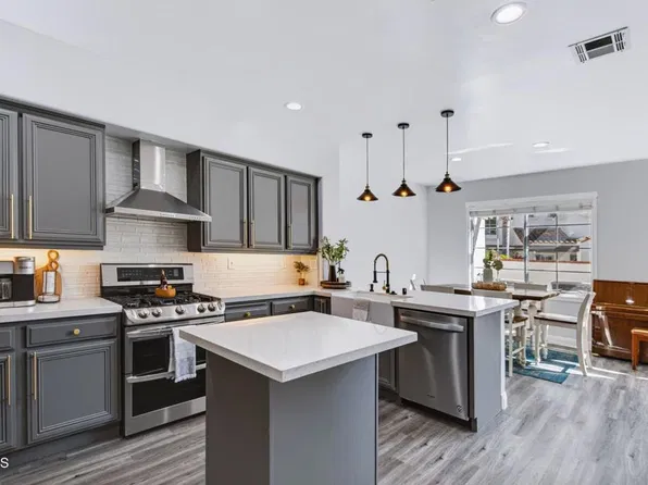 287 Camino Toluca, Camarillo, CA 93010