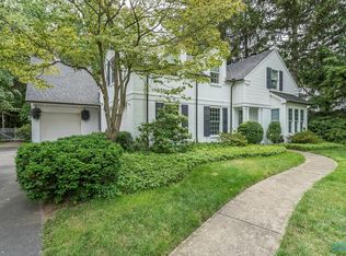 4129 Halifax Rd, Toledo, OH 43606