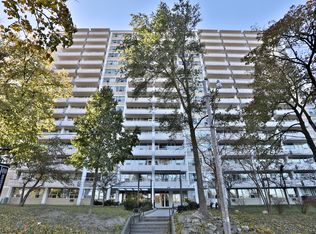 60 Mountview Ave., Toronto, ON M6P 2L4
