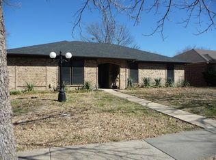 2724 Independence Dr, Mesquite, TX 75150