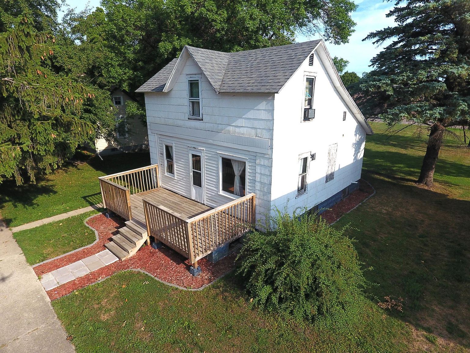 310 2nd St NE, Blooming Prairie, MN 55917 Zillow