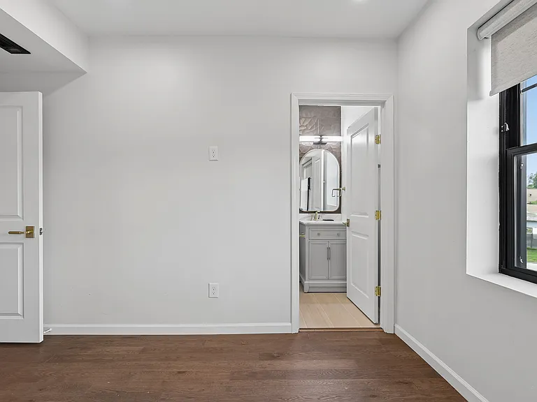 5 Del Lin Dr #202 — Photo 12