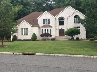 105 Rico Dr N, Morganville, NJ 07751