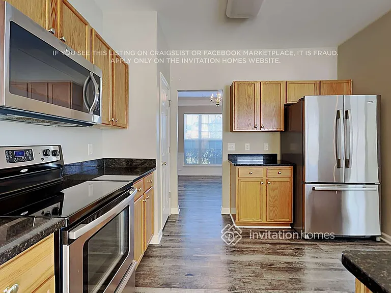 1460 Cantwell Ct — Photo 5