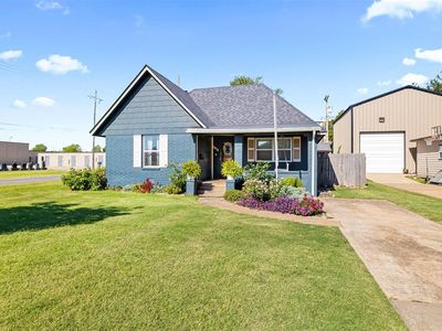 1218 S Macomb Ave, El Reno, OK, 73036