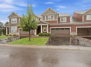 18147 Glassfern Ln, Lakeville, MN 55044