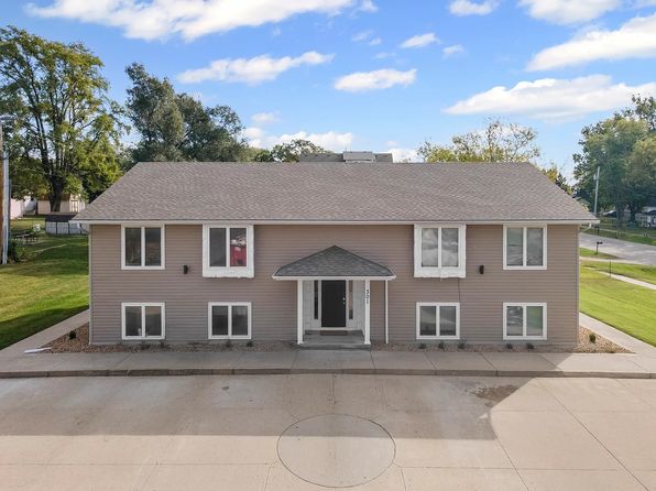 301 N Doniphan St #4