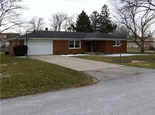 555 W 7th St, Greenfield, IN 46140