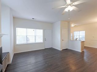 3859 Smokey Quartz Ct APT 2D, Greensboro, NC 27409
