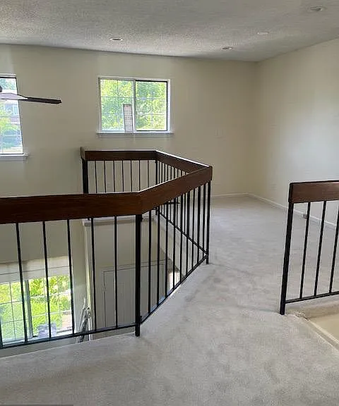 20 Lantern Ln #20 — Photo 12