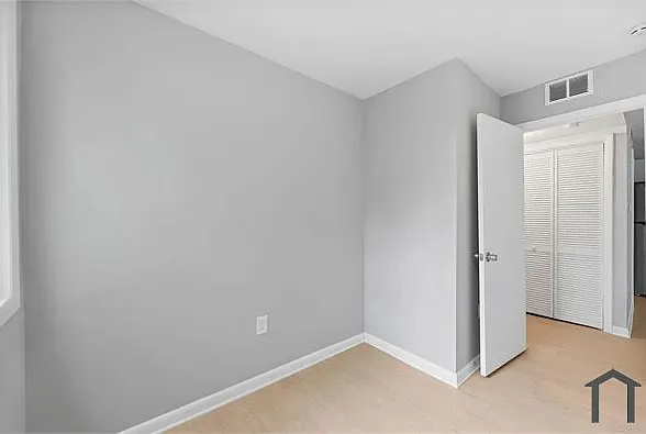 1953 19th Pl SE #205 — Photo 9