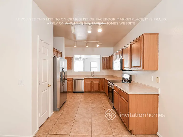 2186 W Agrarian Hills Dr — Photo 5