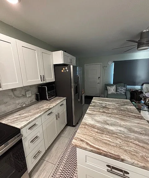 41 Beach Ln — Photo 4