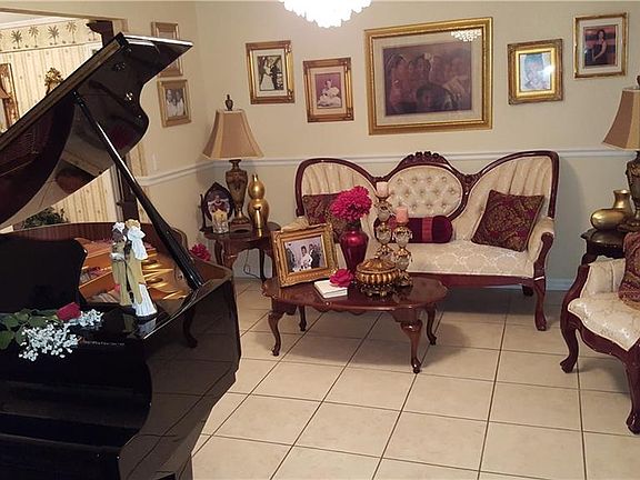 2nd image of 110 Elderberry Ln