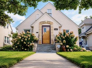 1654 Juno Ave, Saint Paul, MN 55116