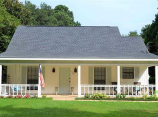 503 3rd St, Fairhope, AL 36532