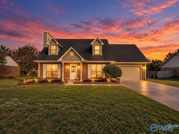 159 Chanel Dr, Huntsville, AL 35811