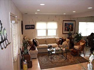 1st image of 126 Albany Blvd #9