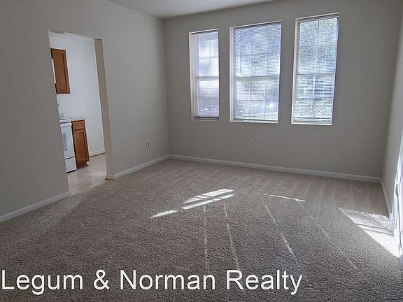 4th image of 1811 Key Blvd APT 526